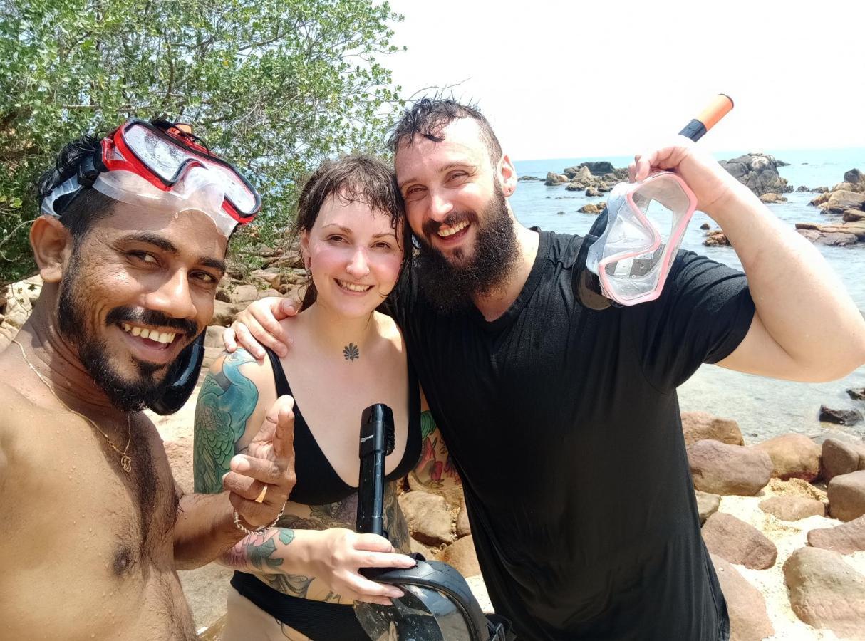 Nature Beach Huts Trincomalee Ngoại thất bức ảnh